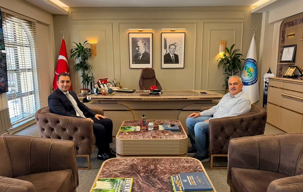 Boğazlıyan Cumhuriyet Başsavcısı Süleyman Diri, Boğazlıyan Belediye Başkanı Gökhan Coşar’ı