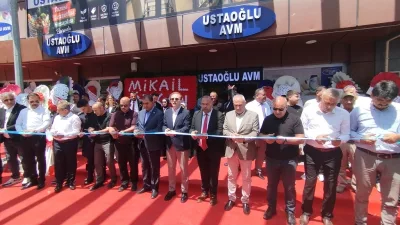 Boğazlıyan’da uzun yıllardır hizmet veren Ustaoğlu AVM, yenilenen konseptiyle düzenlenen