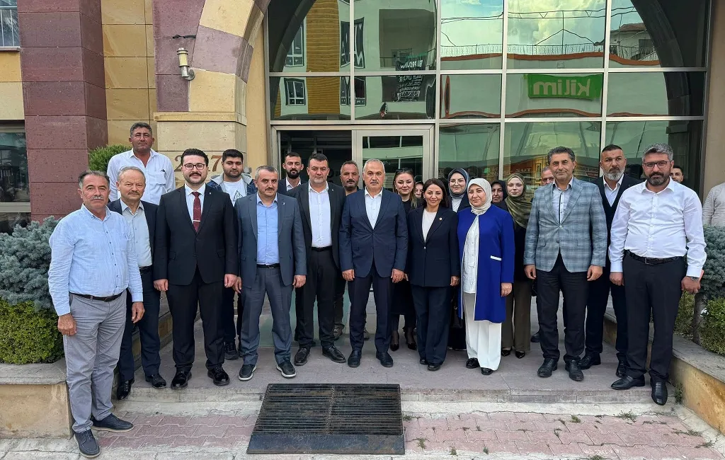 İstanbul Milletvekili Şengül Karslı, Boğazlıyan Belediye Başkanı Gökhan Coşar’ı ziyaret