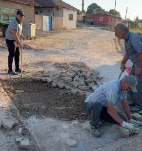 Çalapverdi Köyü’nde içme suyunun yer altı şebekesi tamamlanırken, tüm köy