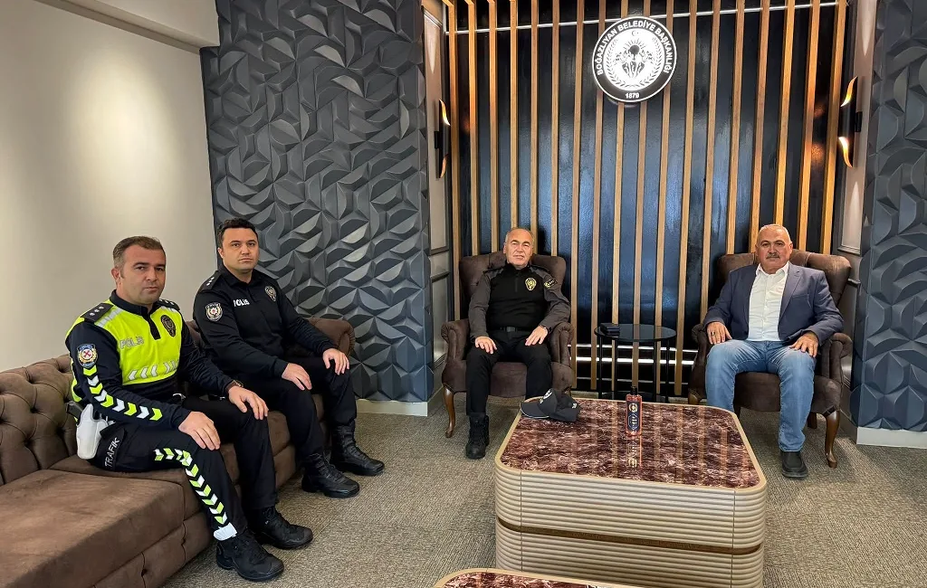 Yozgat İl Emniyet Müdürü Tuncay Pekin ve beraberindeki emniyet yetkilileri,