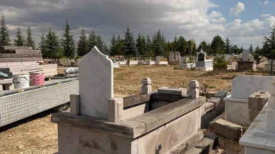 İşletme sahibi Eyüphan Bozlar, kaliteli malzeme ve titiz işçilik anlayışıyla