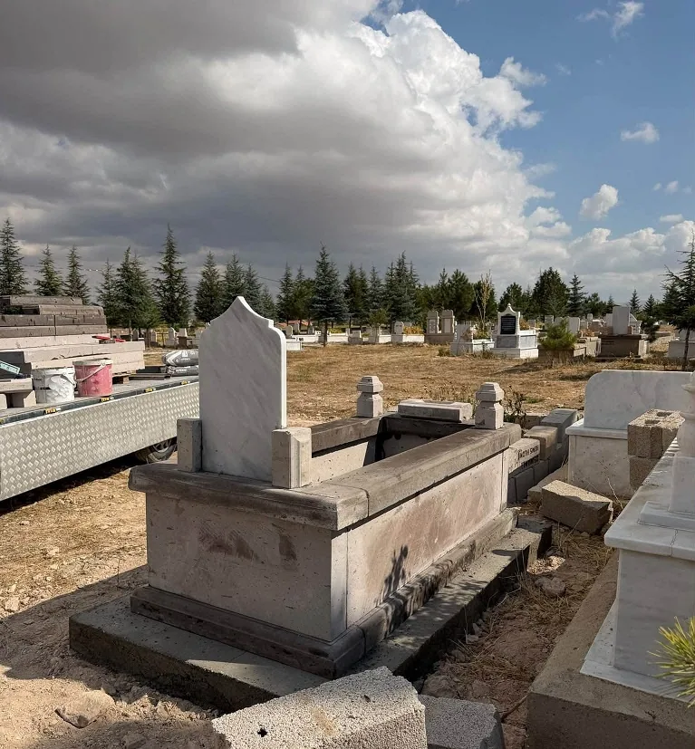 İşletme sahibi Eyüphan Bozlar, kaliteli malzeme ve titiz işçilik anlayışıyla