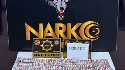 Yozgat’ın Sarıkaya ilçesinde düzenlenen uyuşturucu operasyonunda, Kayseri’den uyuşturucu madde getirdiği