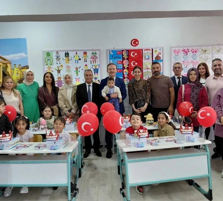 Boğazlıyan İlçe Kaymakamı Aydın Yanık ve İlçe Milli Eğitim Müdürü