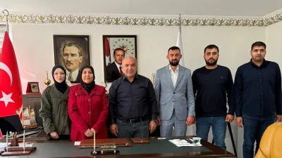 AK Parti Boğazlıyan Gençlik Kolları Başkanı İlhami Sanhal ve Kadın