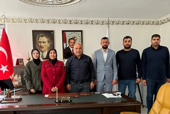 AK Parti Boğazlıyan Gençlik Kolları Başkanı İlhami Sanhal ve Kadın