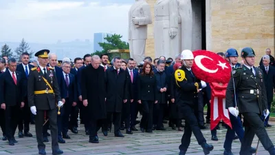 Cumhuriyetimizin 103. yıl dönümü dolayısıyla Anıtkabir’de düzenlenen ziyarete katılan AK