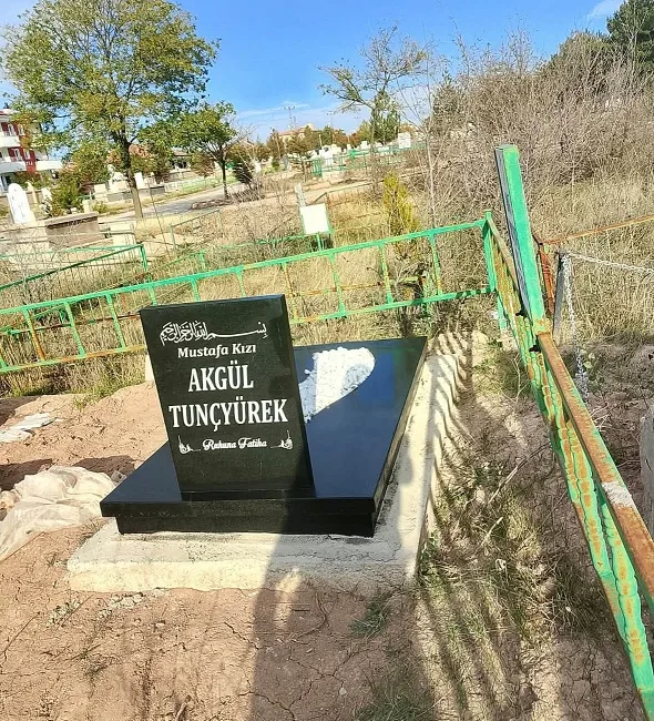 Boğazlıyan’da hizmet veren Laloğlu Doğaltaş, kişiye özel mezar tasarımları ve