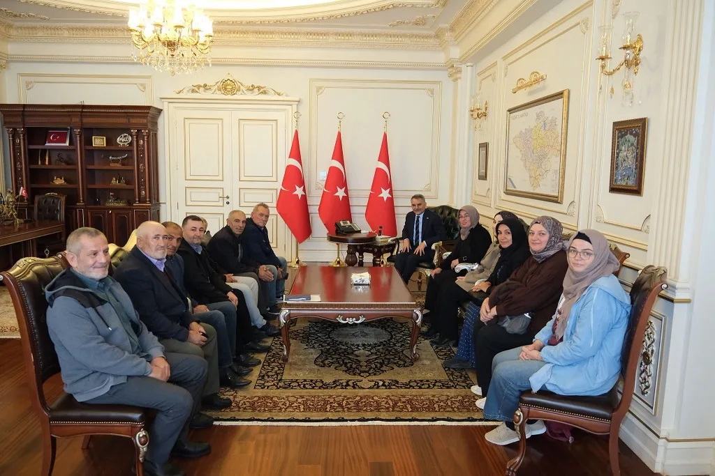 Boğazlıyan’a bağlı Özler Köyü halkı, Yozgat Valisi Mehmet Ali Özkan’ı